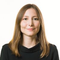 Александра Лощёнова