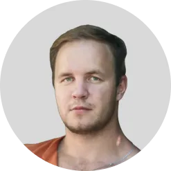 Александр Куваев