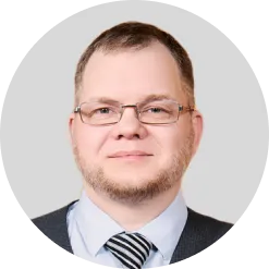 Антон Яковлев