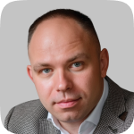 Владимир Овчаров